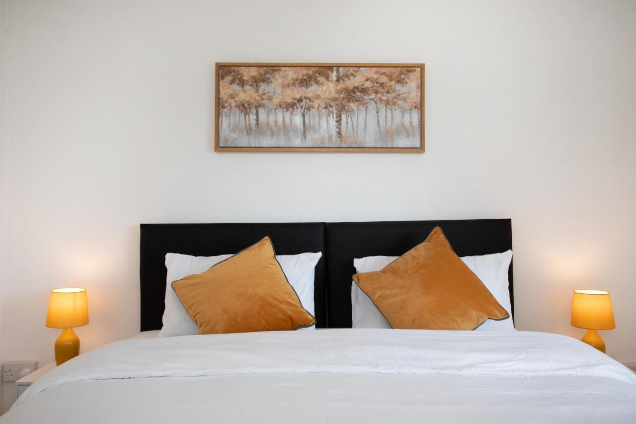Rawmarsh House, Rotherham For Contractors & Families, Free Parking, High Speed Wifi, Etc Eksteriør billede